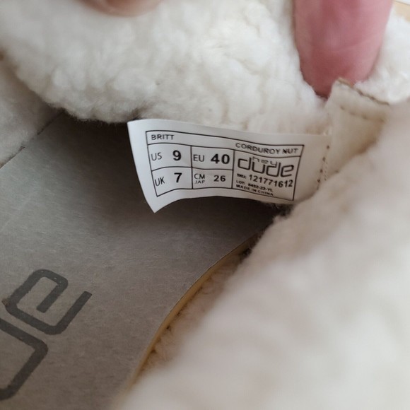 Hey Dude Britt Womens Brown Nut Corduroy Flip Cuff Slip On Booties Shoes - Picture 14 of 16